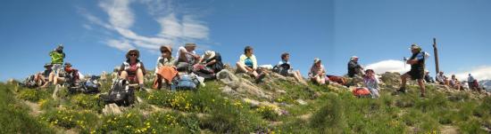 groupe-au-sommet-du-mont-gargas-2.jpg